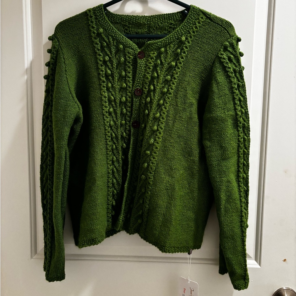 Green handmade cashmere cardigan